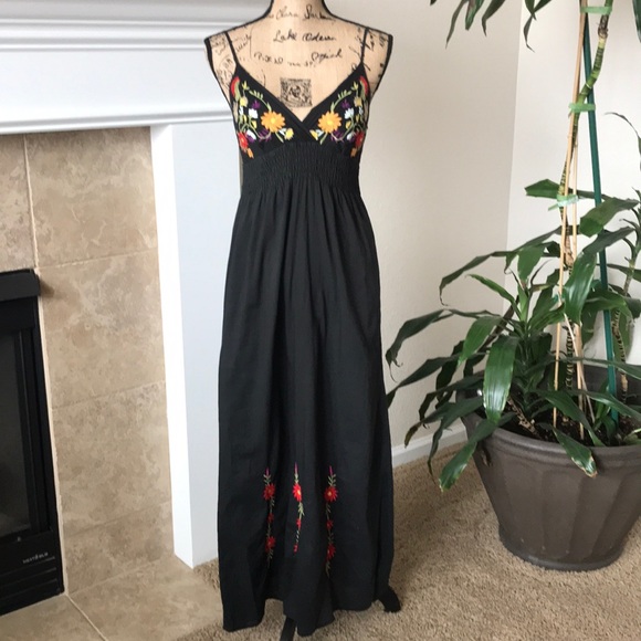 Dresses & Skirts - Summer Dress
